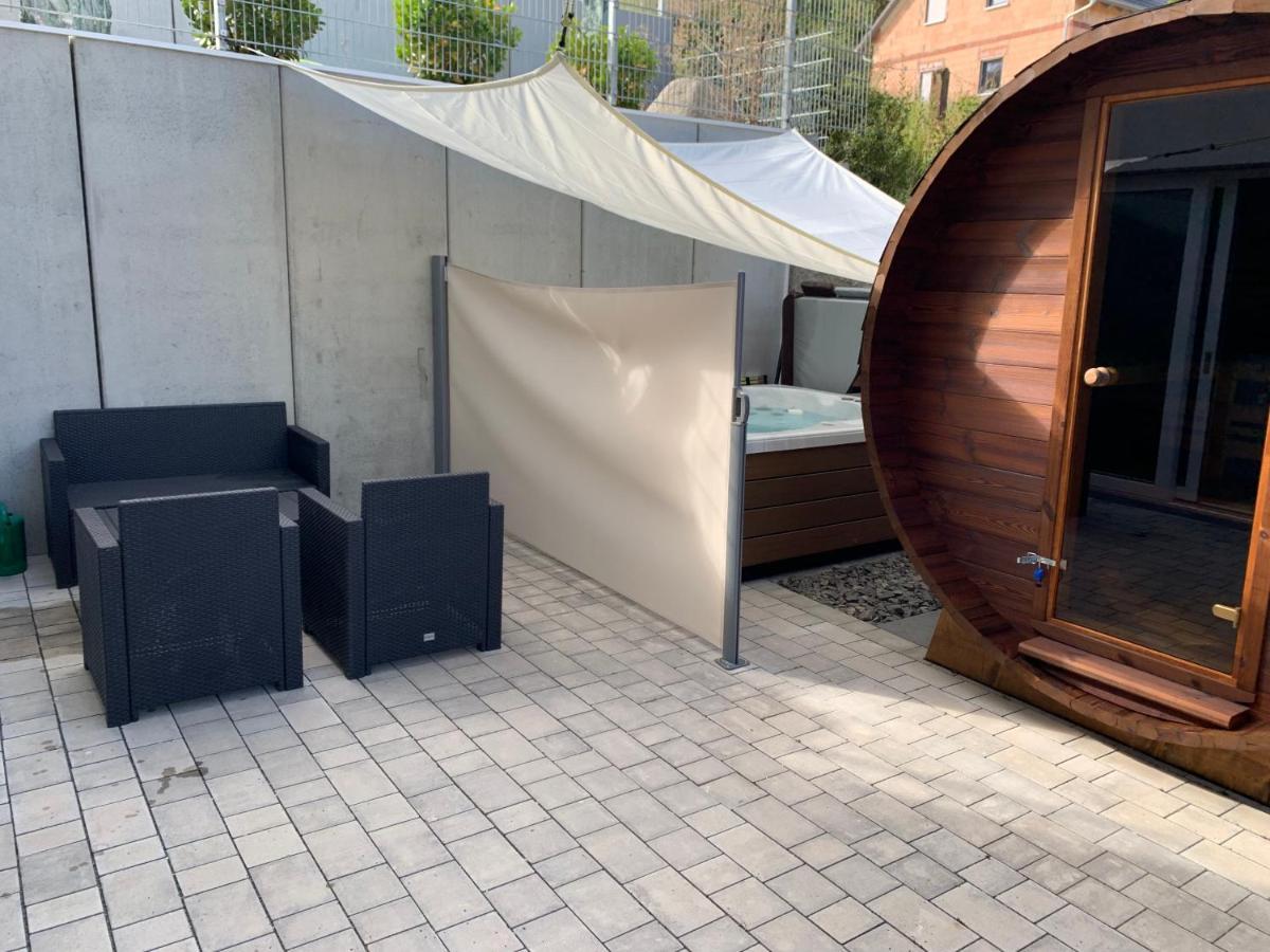 4 * Whirlpool & Sauna In Seenaehe * Pleinfeld